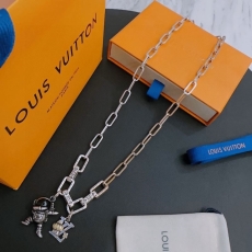 Louis Vuitton Necklaces